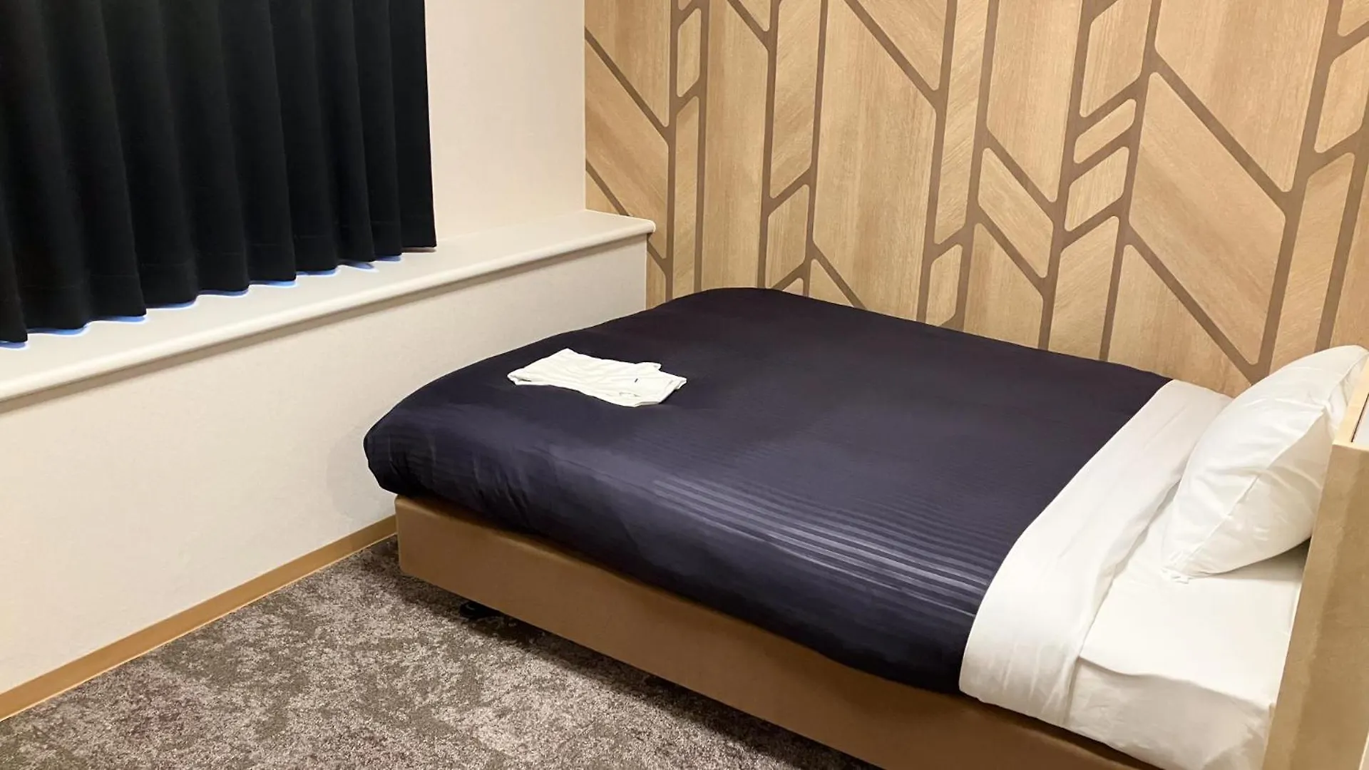 Hotel Livemax Budget Shinbashi Tokyo Japan