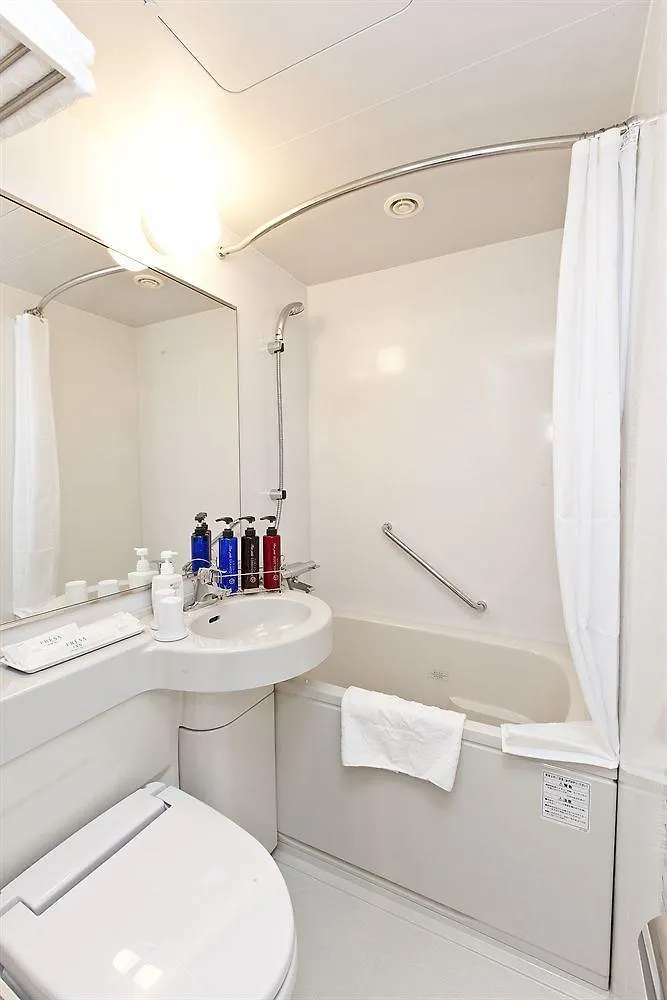 Hotel Livemax Budget Shinbashi Tokyo 2*,
